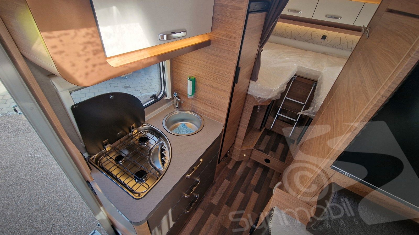 Fahrzeugabbildung Weinsberg CaraCompact 600 MEG Edition Pepper ´25 Automatik