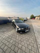 BMW E36 328i Cabrio 1996 - BMW 328 aus 1996: Cabrio