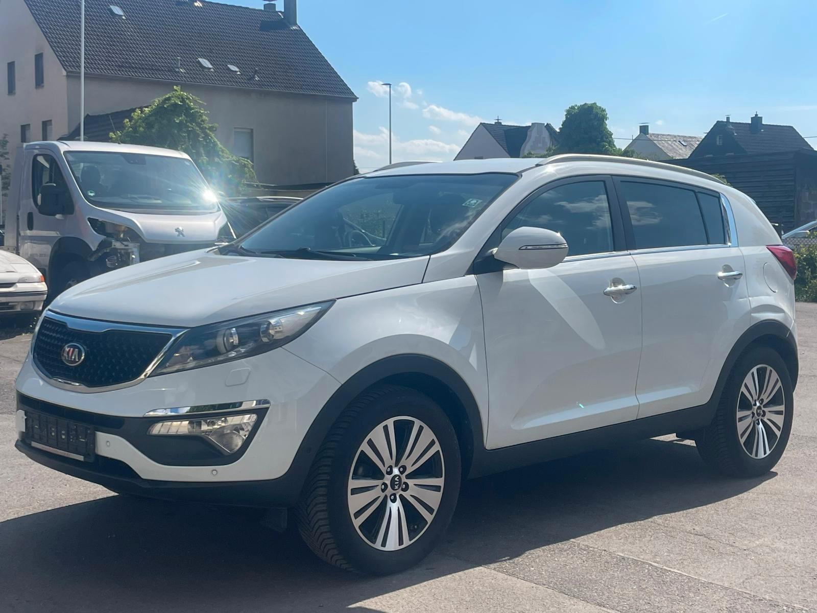 Kia Sportage Spirit 2WD°LEDER°KAMERA°NAVI°XENON°
