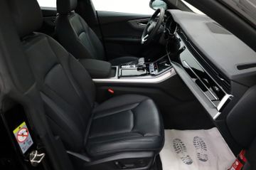 Audi Q8 - 5