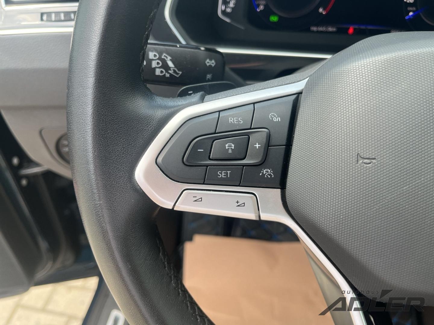 Volkswagen Tiguan Elegance 2.0TDI 4Mot Standhz AHK MATRIX 3, миниатюра 15