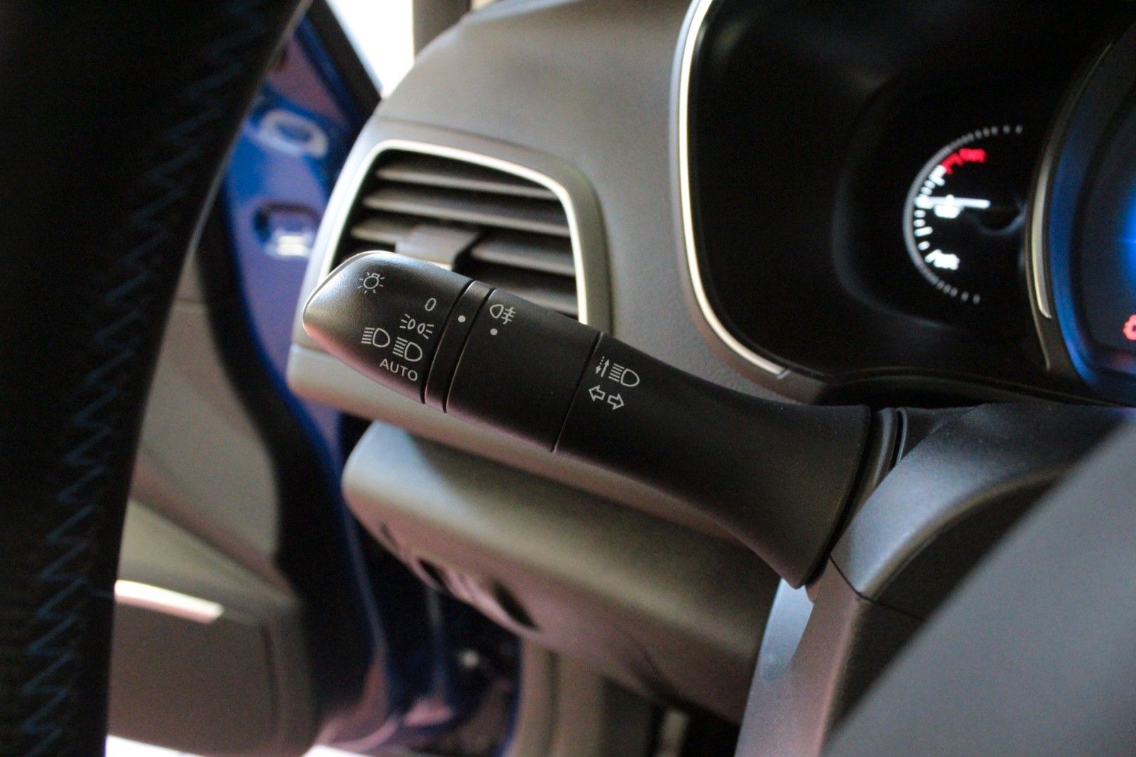 Fahrzeugabbildung Renault Megane ENERGY TCe 130 GT Line   AHK*