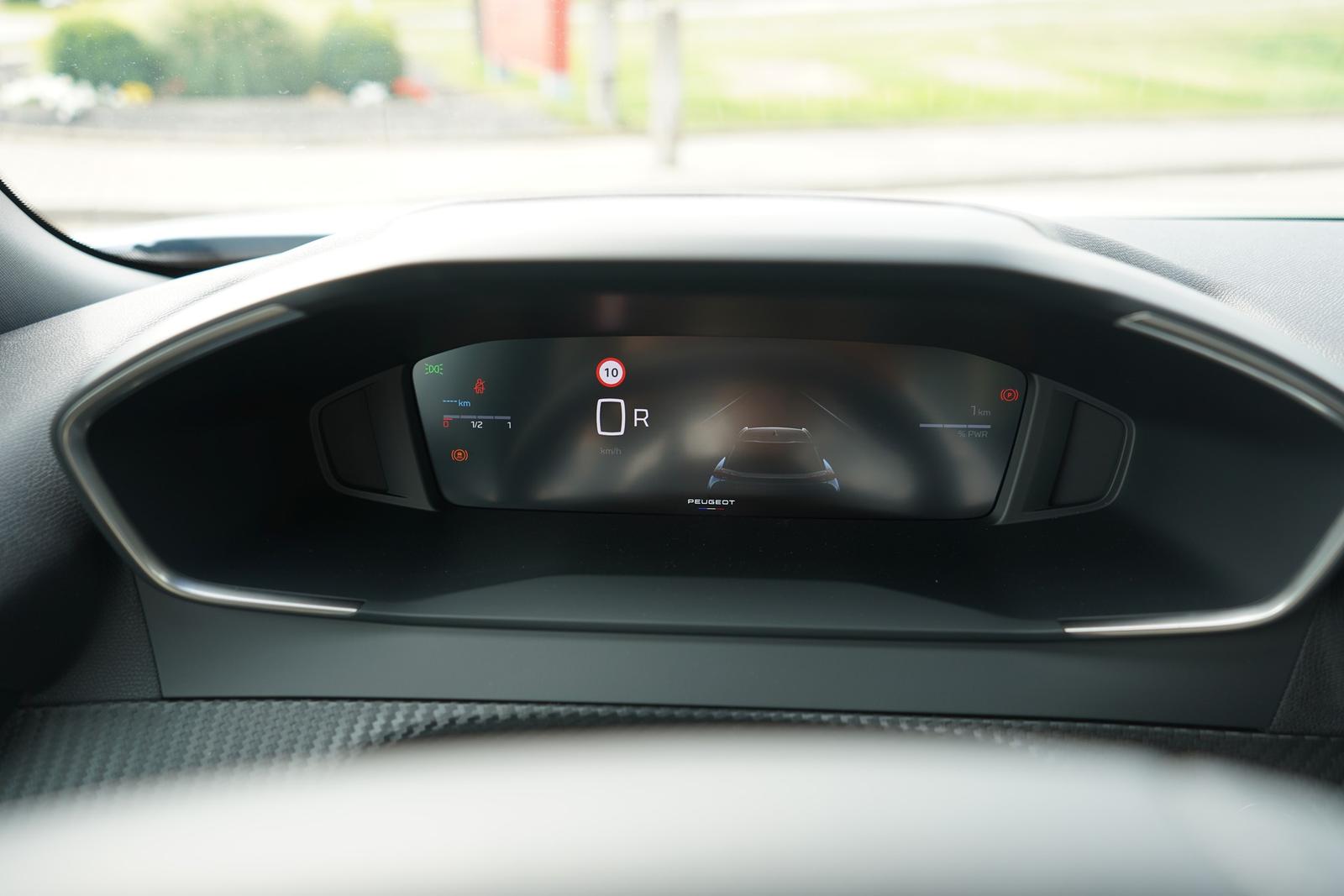 Peugeot 2008 PureTech 145 Aut. LED ACC Navi