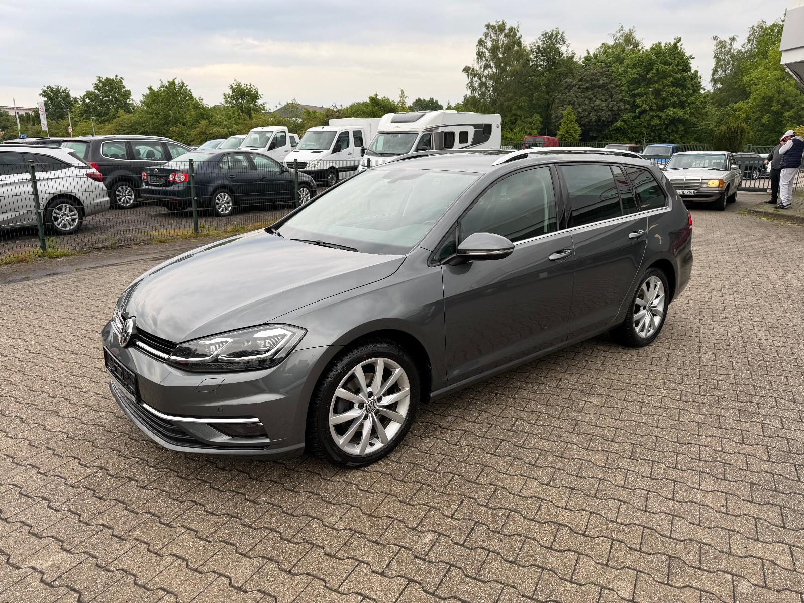 Volkswagen Golf VII Variant 1.5 TSI Highline DSG/NAVI/LED