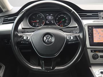 Volkswagen Passat Variant - 10