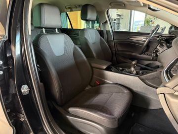 Opel Insignia - 4
