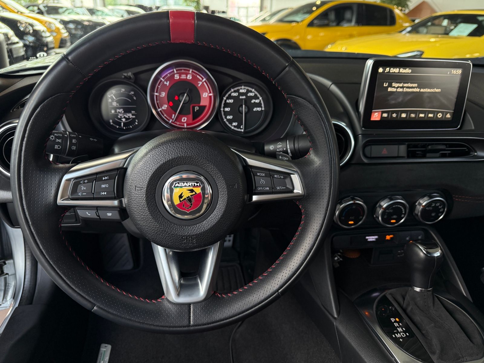 Fahrzeugabbildung Abarth 124 Spider GT HARDTOP LED LEDER