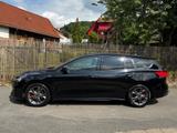 Ford Focus Turnier ST-Line´HYBRID*NAVI*KAMERA*PDC*LED - Ford Focus ST mit Hybrid-Antrieb (Benzin/Elektro)
