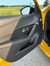 Peugeot 208 PureTech 130 EAT8 GT GT - gebrauchte Peugeot 208 aus dem Jahr 2022