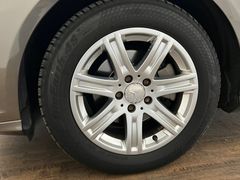 MERCEDES-BENZ E 220 CDI/ RENTNER/ 71.000KM / GARANTIE/ AUTOM. MERCEDES-BENZ E 220 CDI/ RENTNER/ 71.000KM / GARANTIE/ AUTOM.