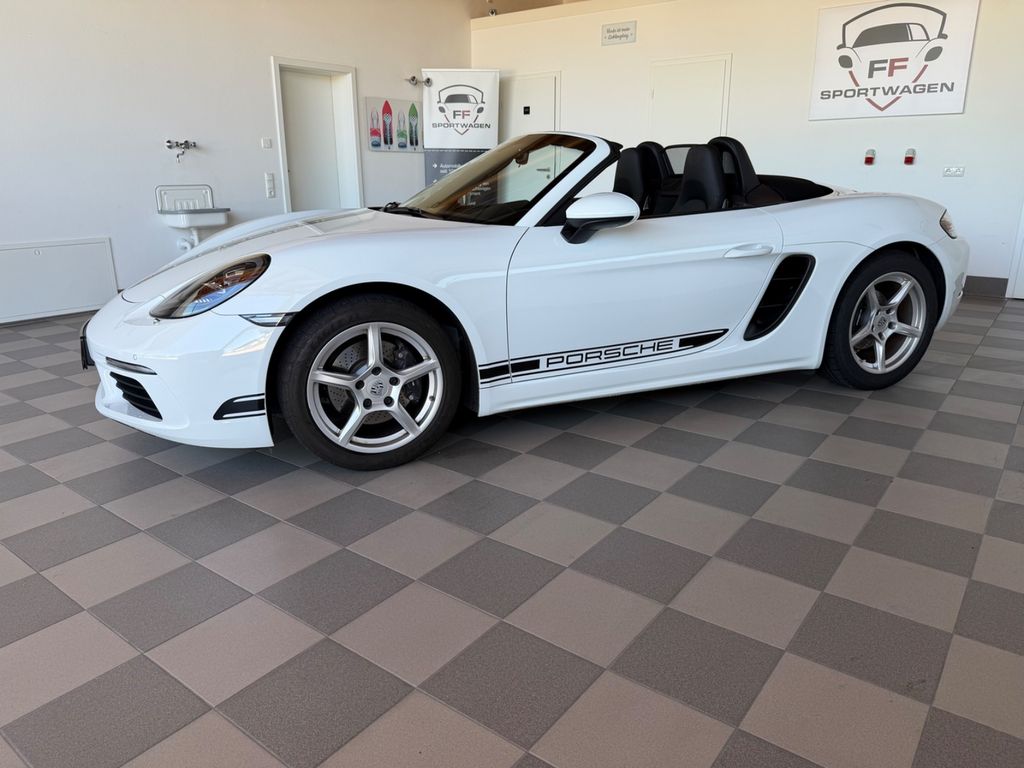 Image of Porsche Boxster