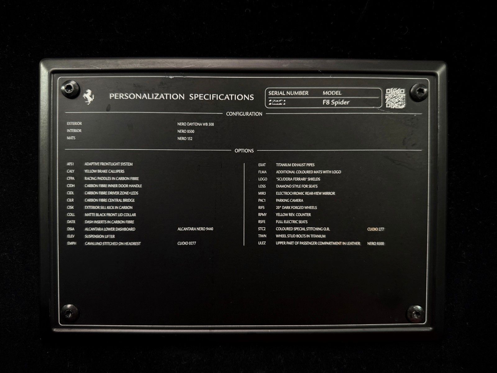 Fahrzeugabbildung Ferrari F8 Spider + Nero Daytona + Carbon + Lift + Garan