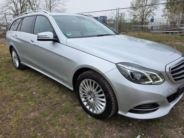 Mercedes E 220 - 8