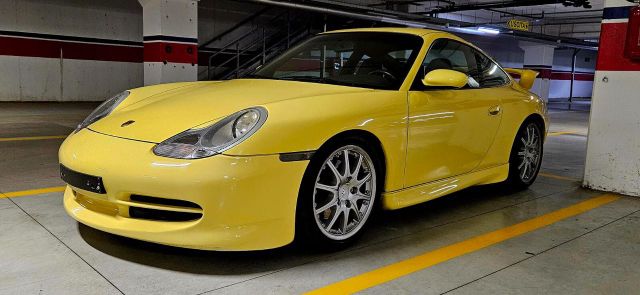 Porsche 911 996 Carrera Aerokit, "Factory-Owned"