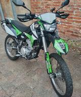 Kawasaki KLX250 S mit Zubehör