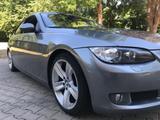 BMW E 92 320i Coupe - BMW 320: 320i E92