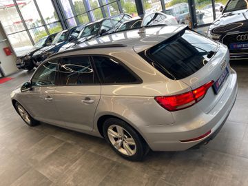 Audi A4 Avant 2.0 TDI Aut. *NAVI*SHZ*PDC*BI-XENON*