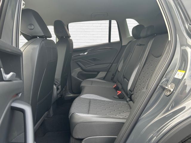 Fahrzeugabbildung Volkswagen Tiguan ENERGY 2.0 TSI 4MOTION 204 PS DSG