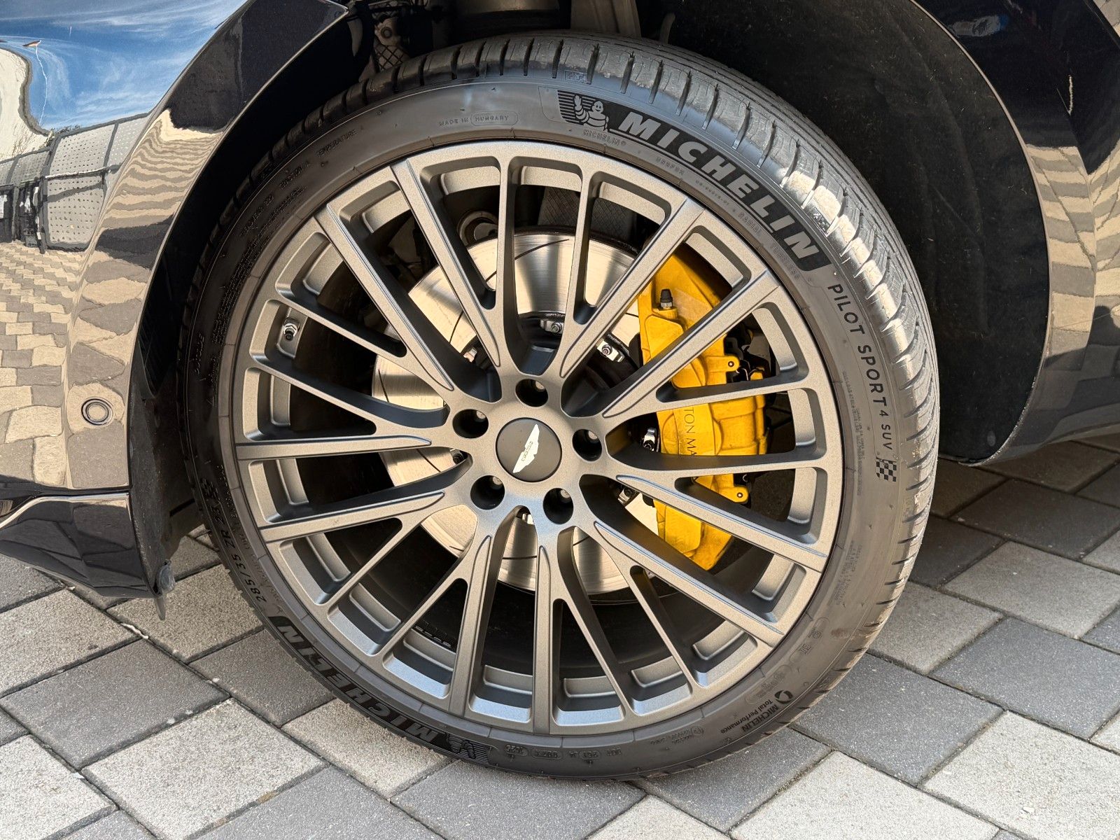 Aston Martin ASTON MARTIN DBX 4.0 V8 foto 5