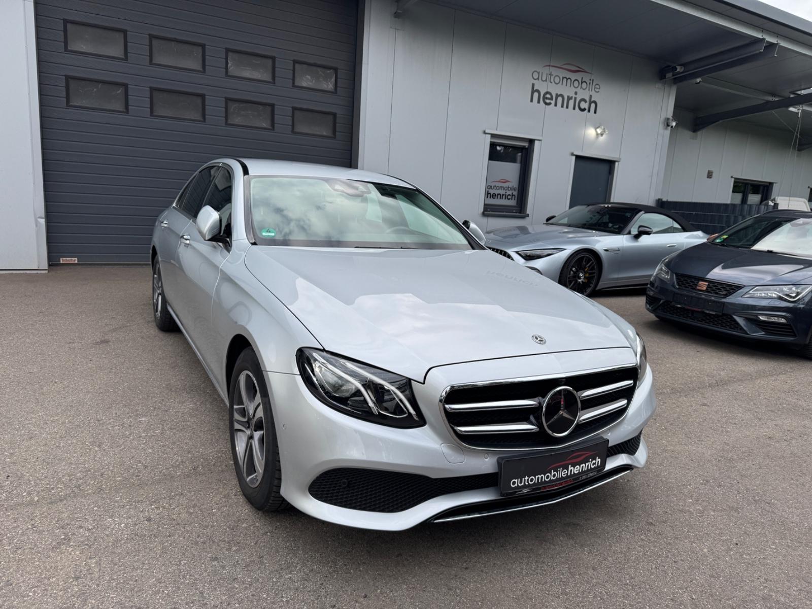 Mercedes-Benz E 200 Avantgarde,Burmester,Luft,HuD,Widescreen