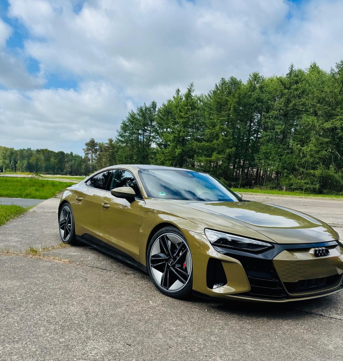 Audi e-tron GT quattro -Dynamik plus , Voll , HUD 
