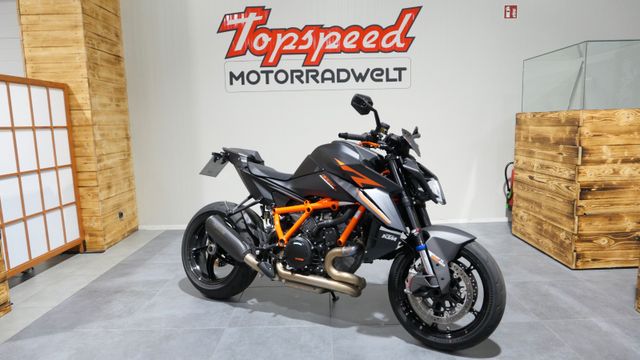 KTM 1390 Super Duke R EVO/Carbon/Remus