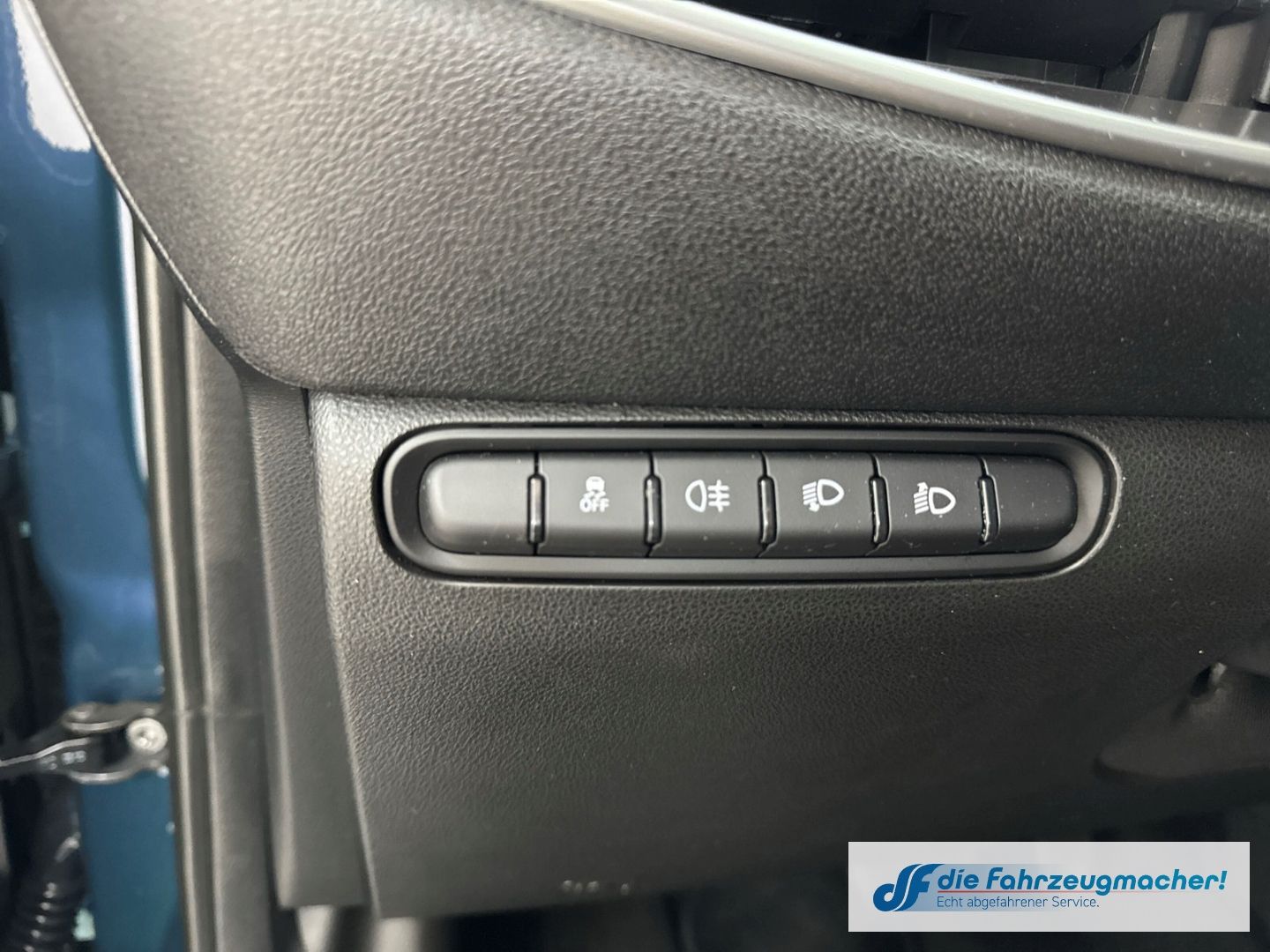 Fahrzeugabbildung Fiat 500 e Icon Navi Digitales Cockpit Memory Sitze A