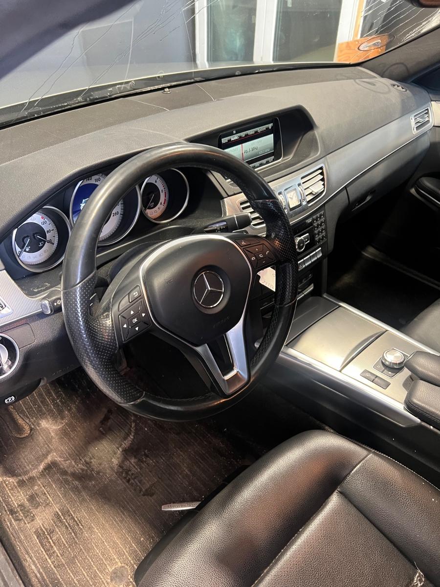 Mercedes-Benz E220 2015 — photo 5