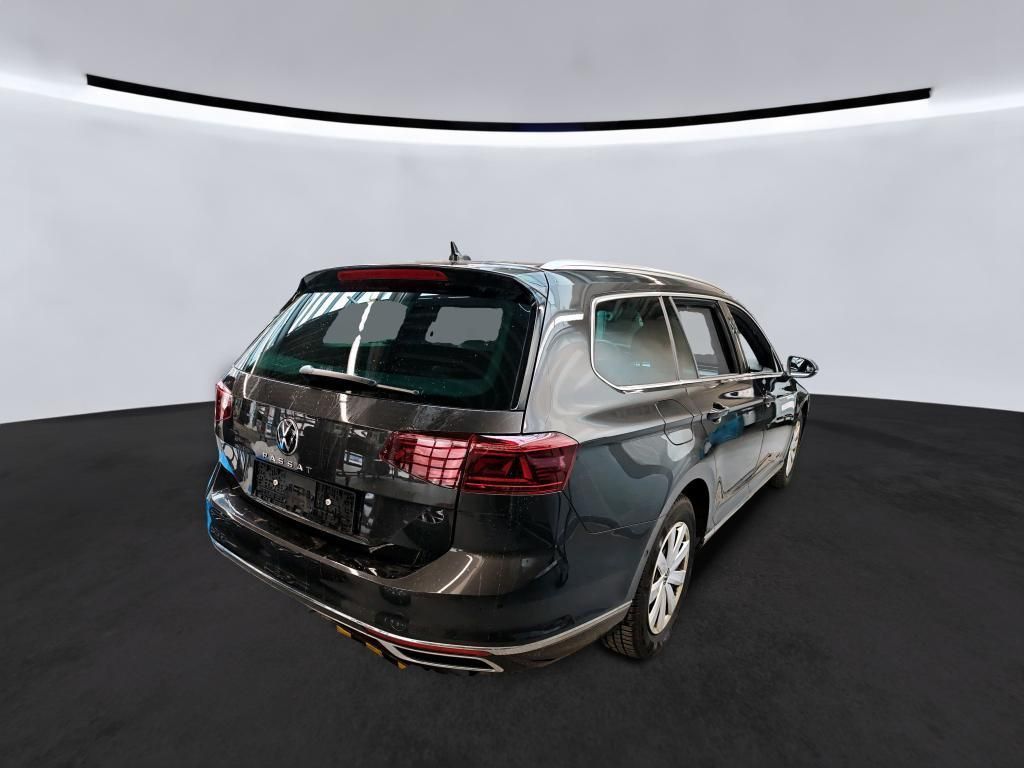 Volkswagen Passat Variant - Bild 4