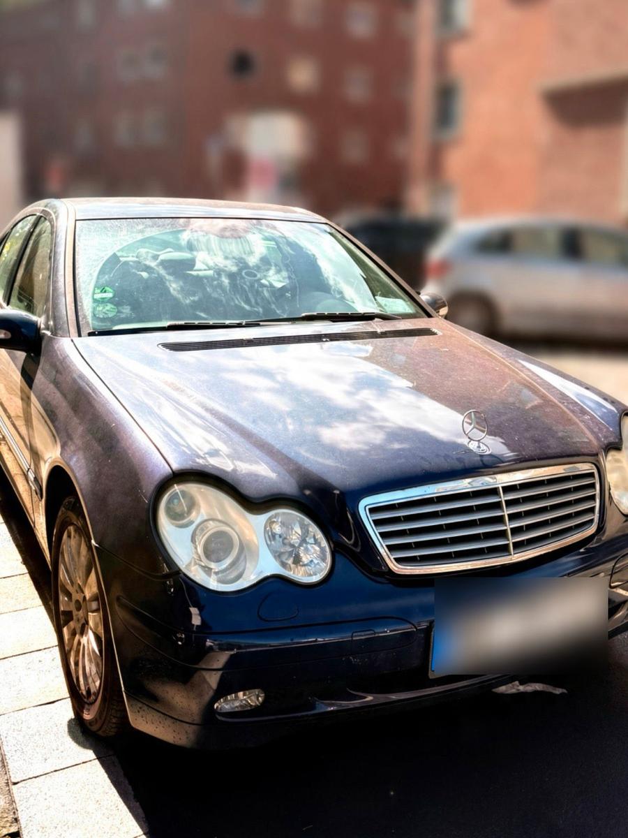 Mercedes-Benz C 200