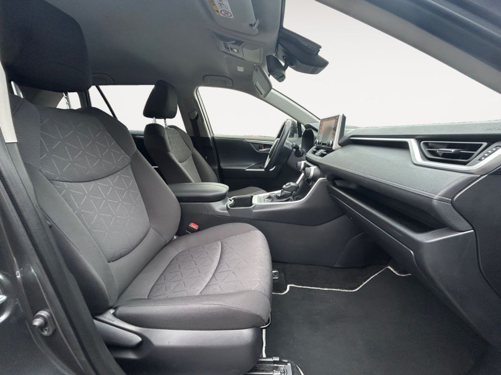 Fahrzeugabbildung Toyota RAV 4 2.5 4x4 Hybrid Team Deutschland