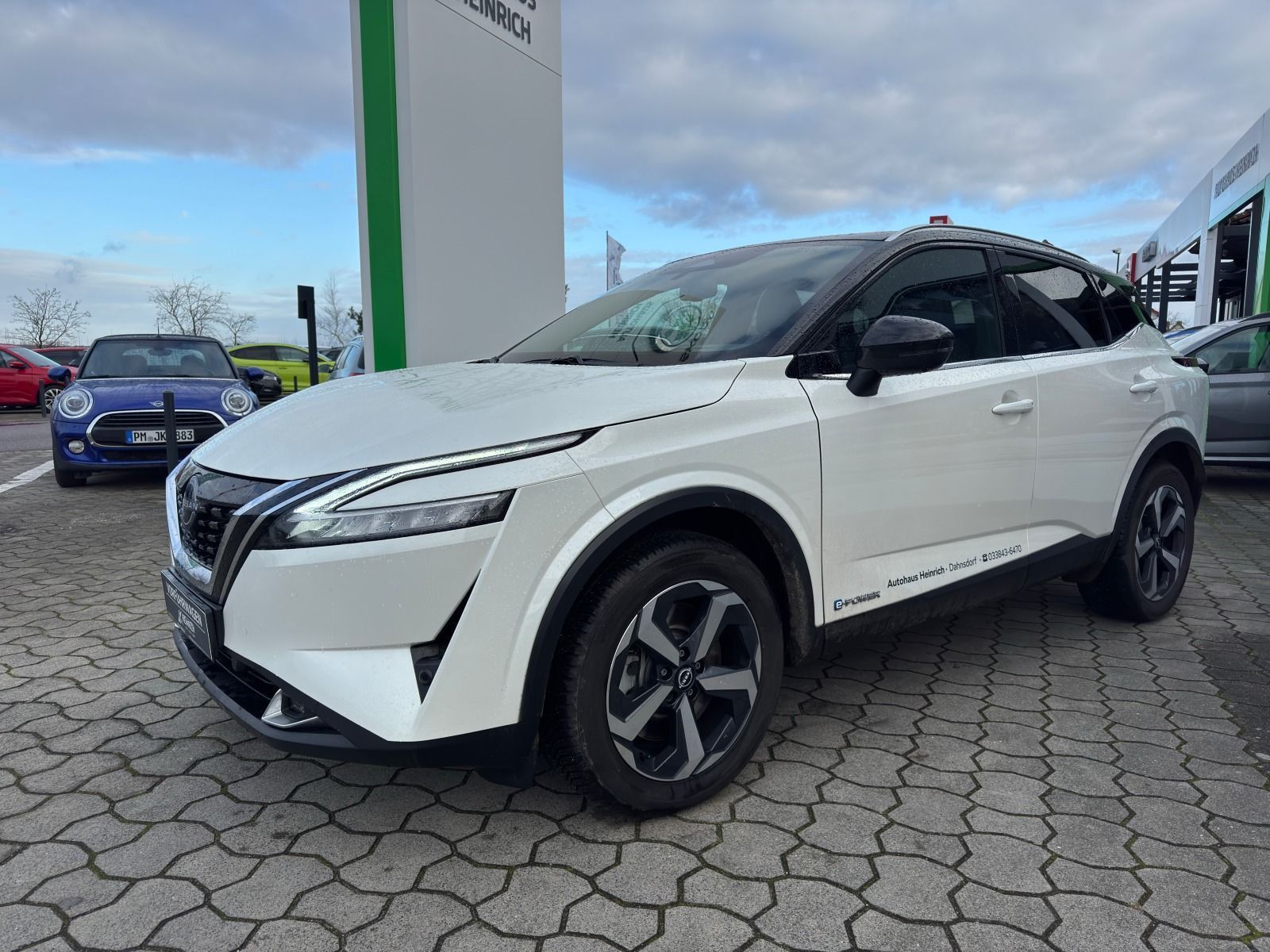 Fahrzeugabbildung Nissan Qashqai 1.5 VC-T e-Power N-Connecta 360°Cam*NAVI