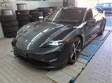 Porsche Taycan 4S Perf.+ HeadUp Massage&Luft 2xDisplay - Porsche Taycan in Hannover