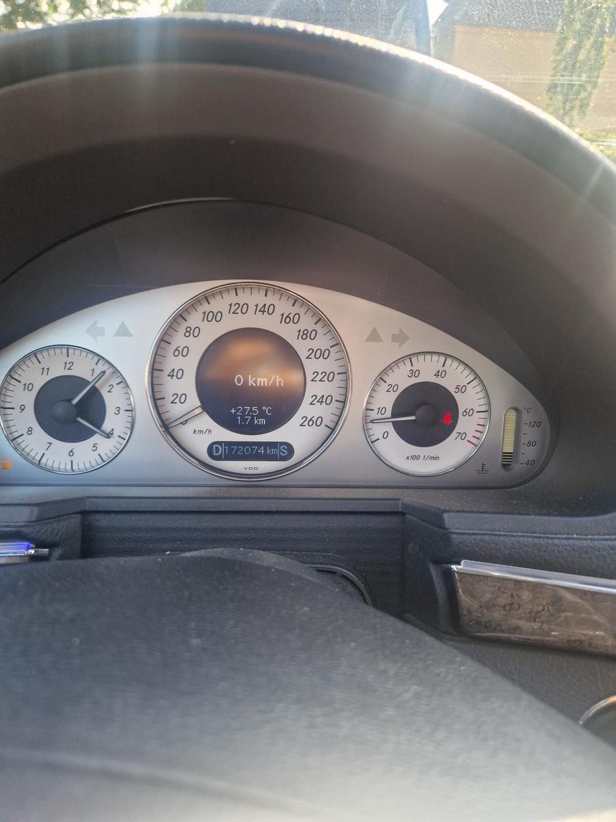 Mercedes-Benz E280 2005 — photo 6
