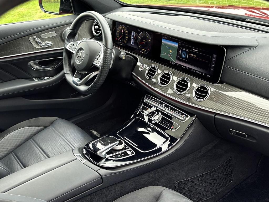 Mercedes-Benz E 43 AMG