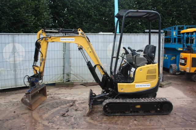 Yanmar VIO17 powertilt graafmachine minigraver