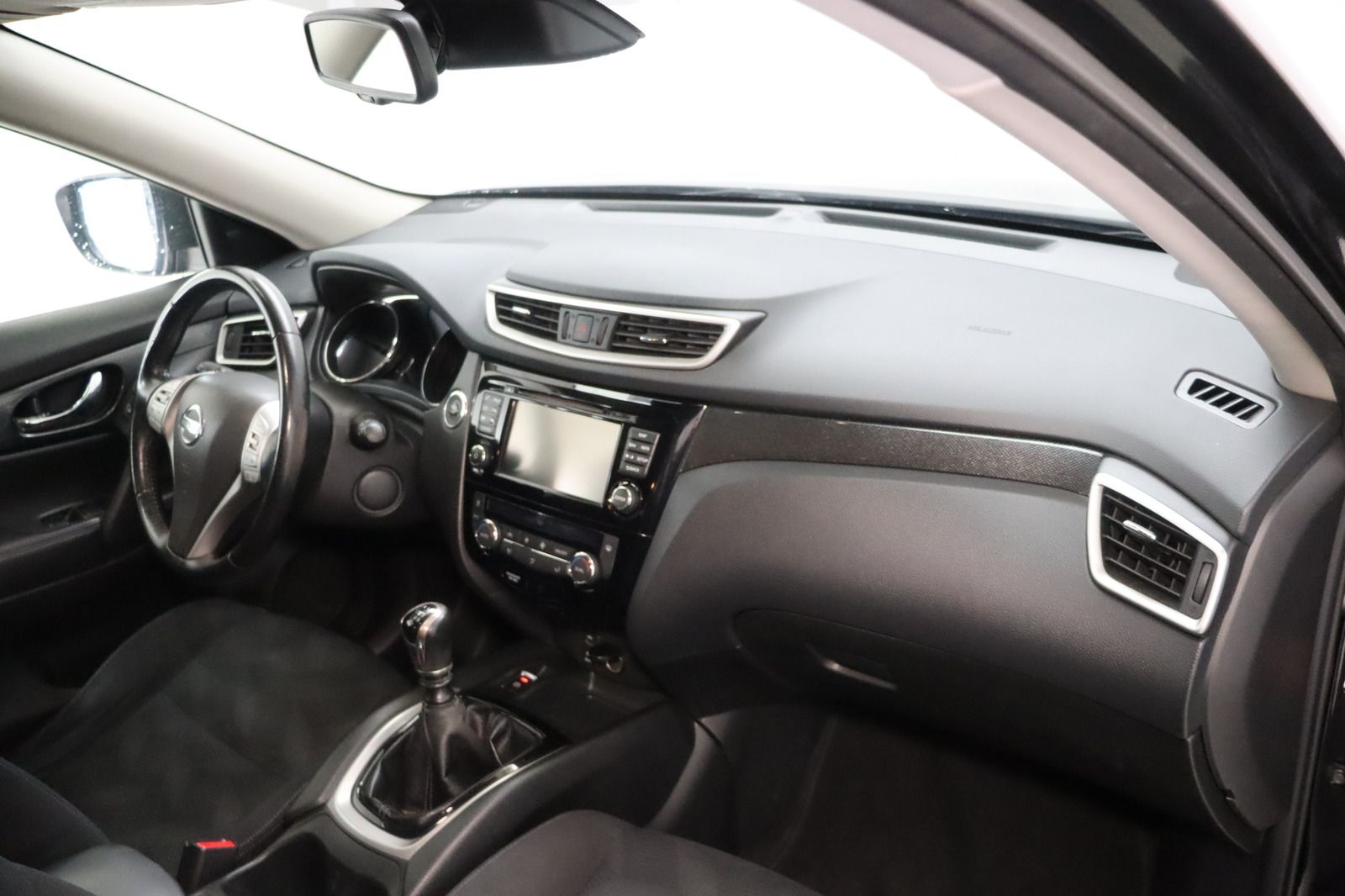 Fahrzeugabbildung Nissan X-Trail 1.6 dCi 360° 4x4 Allrad * HU/AU neu