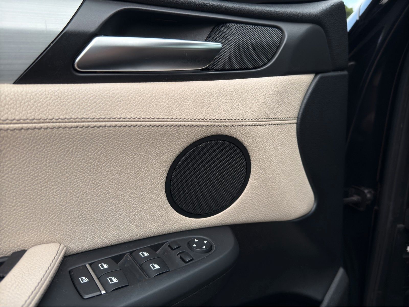 Fahrzeugabbildung BMW X3 xDrive *M-Sport*AHK*Sitzheizung*Vollleder