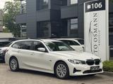 BMW 330 e Touring Aut. Advantage / ACC  - BMW 330 in Mönchengladbach