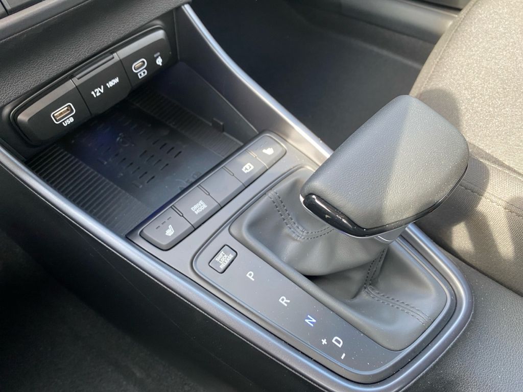 HYUNDAI i20 1.0 T-GDI Trend LED DCT Navi Klima Kamera