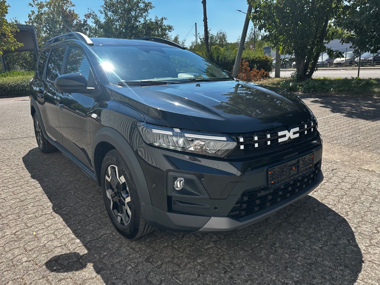 Dacia Jogger Essential hybrid