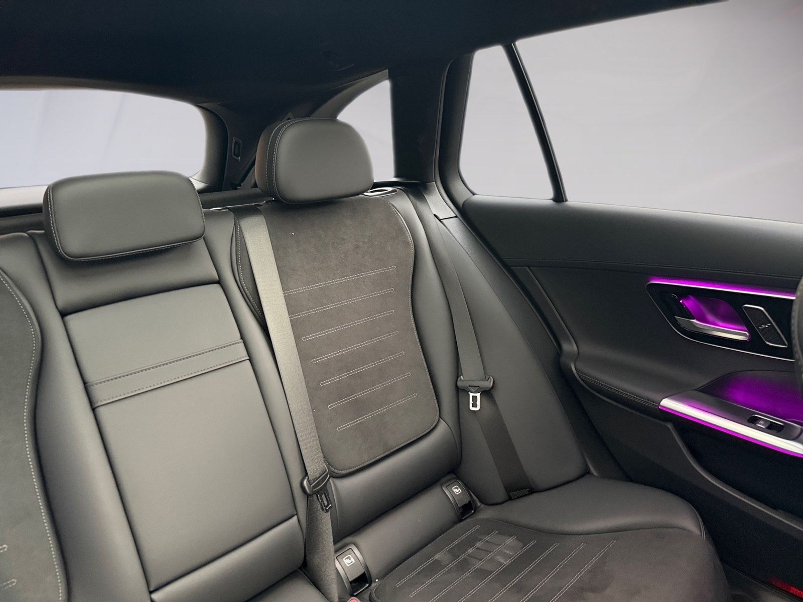 Mercedes-Benz C 220 AMG Pano Night 19Zoll 360 Burmester foto 11