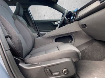 Polestar 2 82kWh Long Range Dual (MY24) Plus + 360