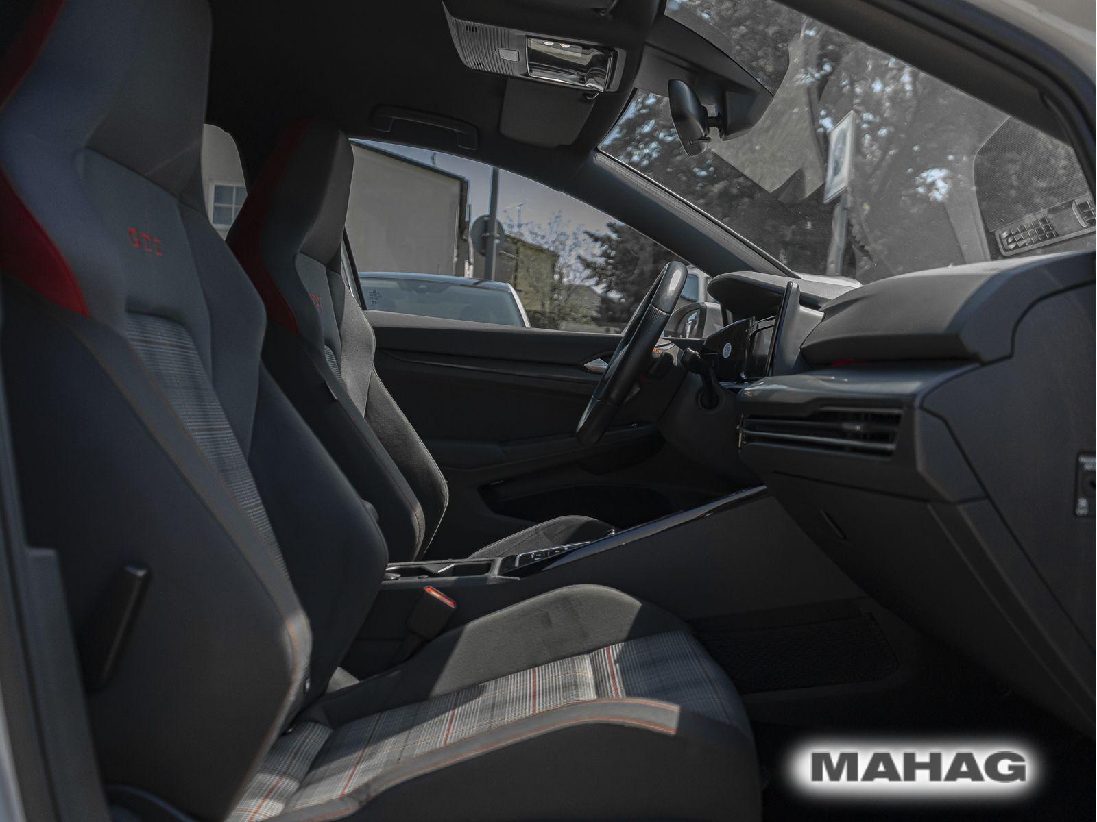 Volkswagen Golf VIII GTI 2.0 TSI LED+ Sitzhz ParkPilot Rear, миниатюра 11