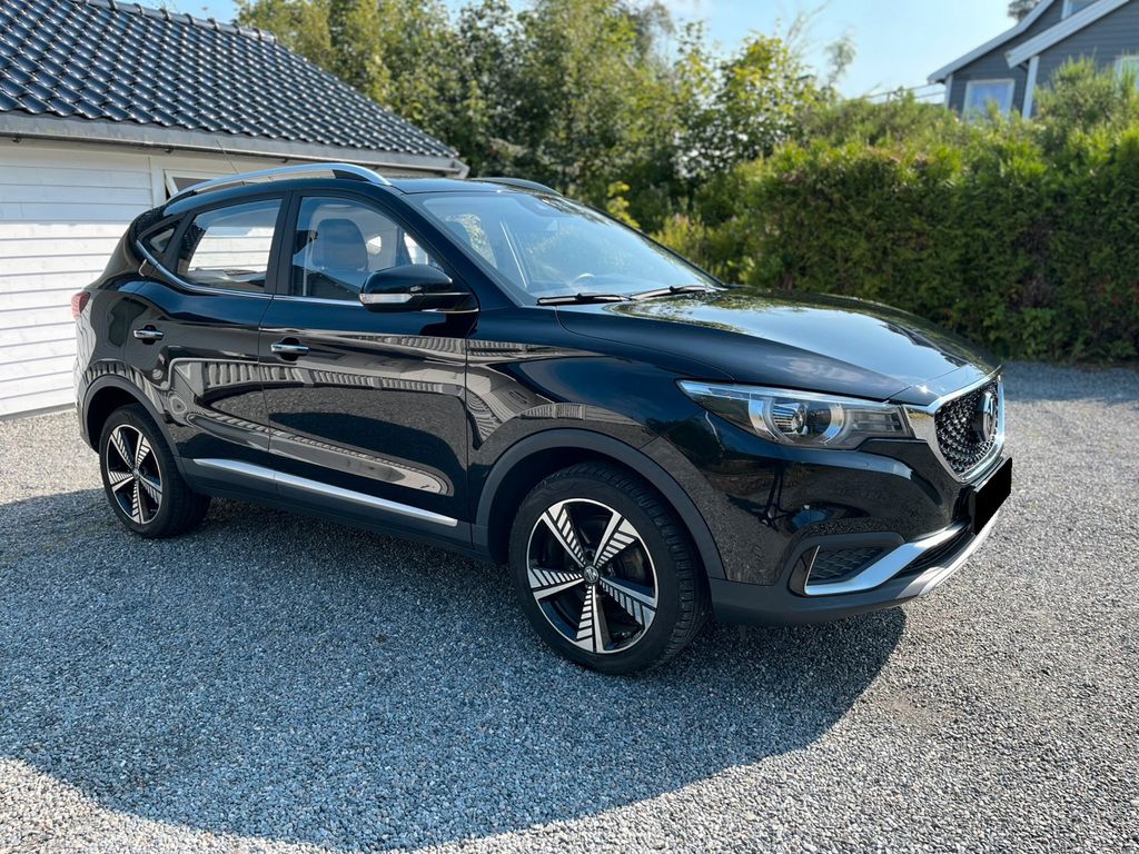Image of MG ZS