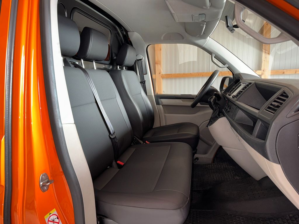 Volkswagen T6 Transporter Kasten lang DSG,Navi,R.Kam,AHK