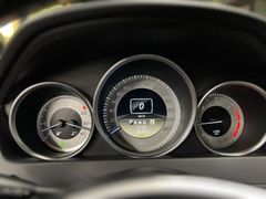 MERCEDES-BENZ C 220 T CDI / DESIGNO / HARMAN KARDON/ AUTOM./ MERCEDES-BENZ C 220 T CDI / DESIGNO / HARMAN KARDON/ AUTOM./