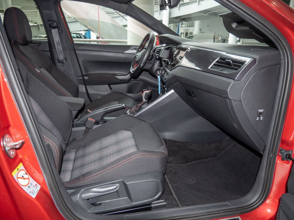 Volkswagen Polo GTI 2.0 TSI Matrix-LED APP Sitzhzg foto 4
