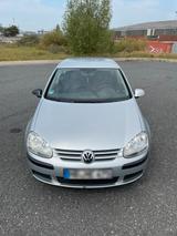 Trabant VW Golf 5 Benzin | 130tkm | TÜV | 5-Türer ... - gebrauchte Trabant Kleinwagen