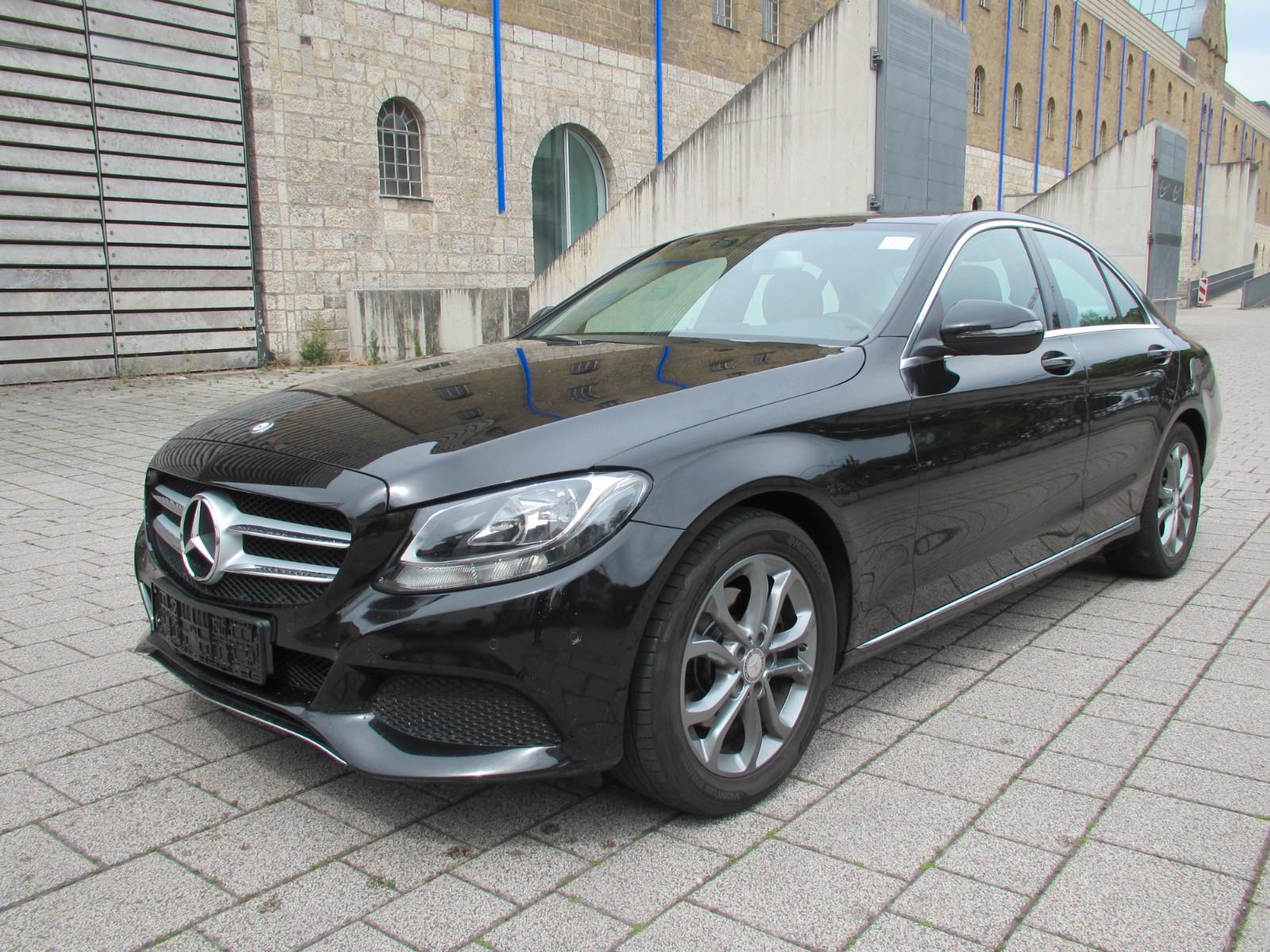 Mercedes-Benz C 200 CGI Limousine Klima Alu PDC Navi BT Sitzh.